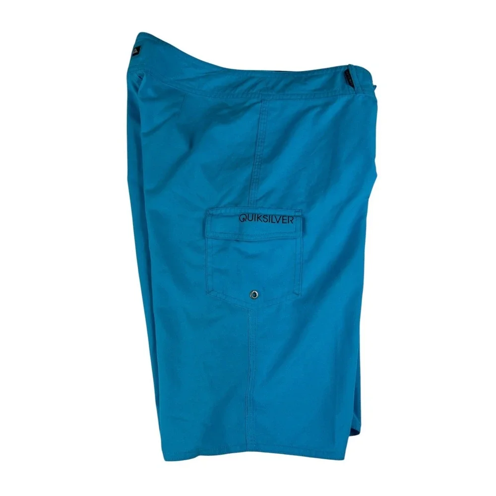 Quiksilver Boys Blue Everyday 19 Youth Boardshorts Swim‎ Trunks Size 27 NWT
